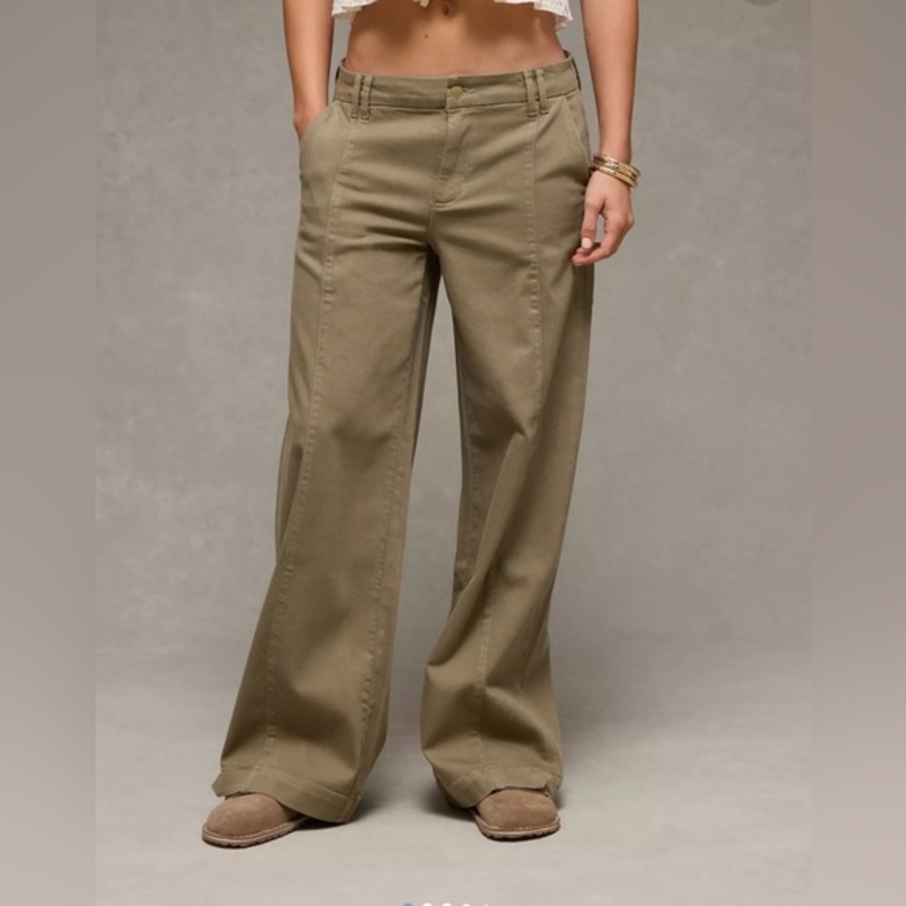 AE Stretch Mid-Rise Ultra Wide-Leg Convertible Trouser, NWT, size 12L